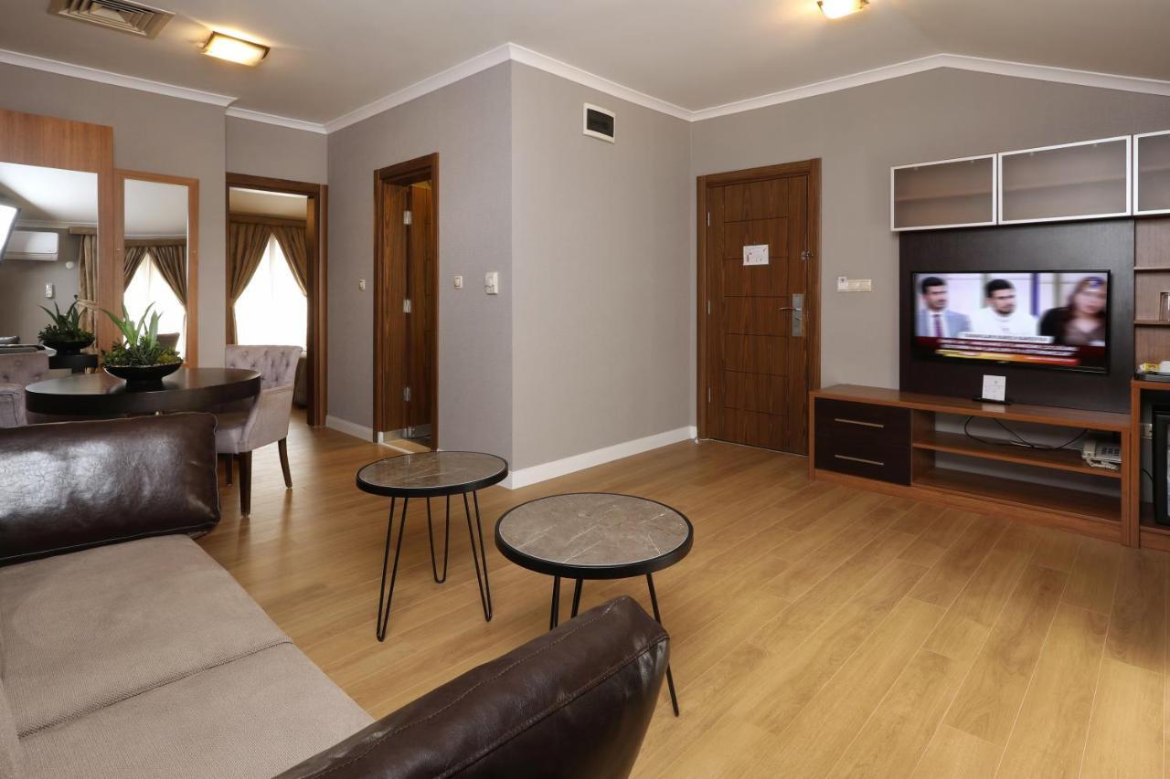 New Balturk Hotel Izmit Коджаелі Екстер'єр фото