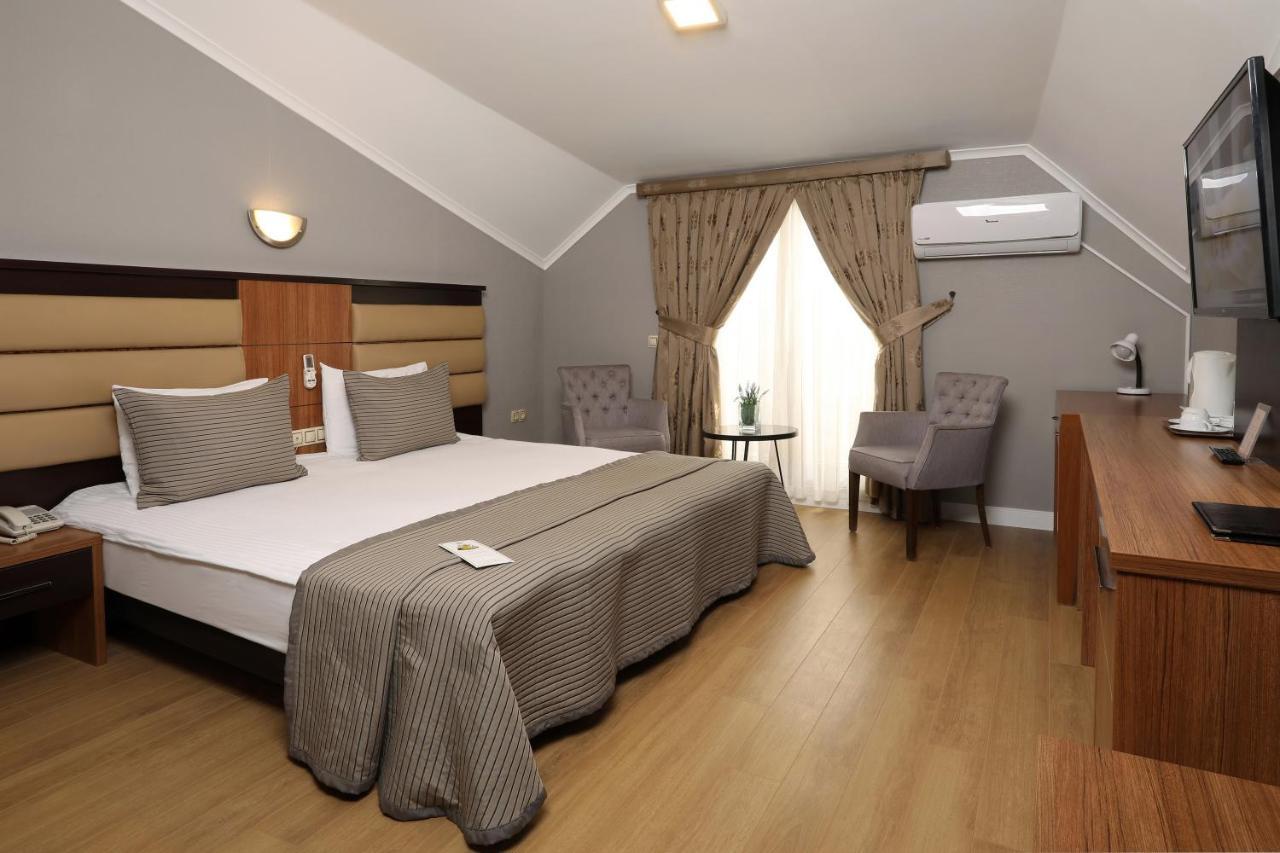 New Balturk Hotel Izmit Коджаелі Екстер'єр фото