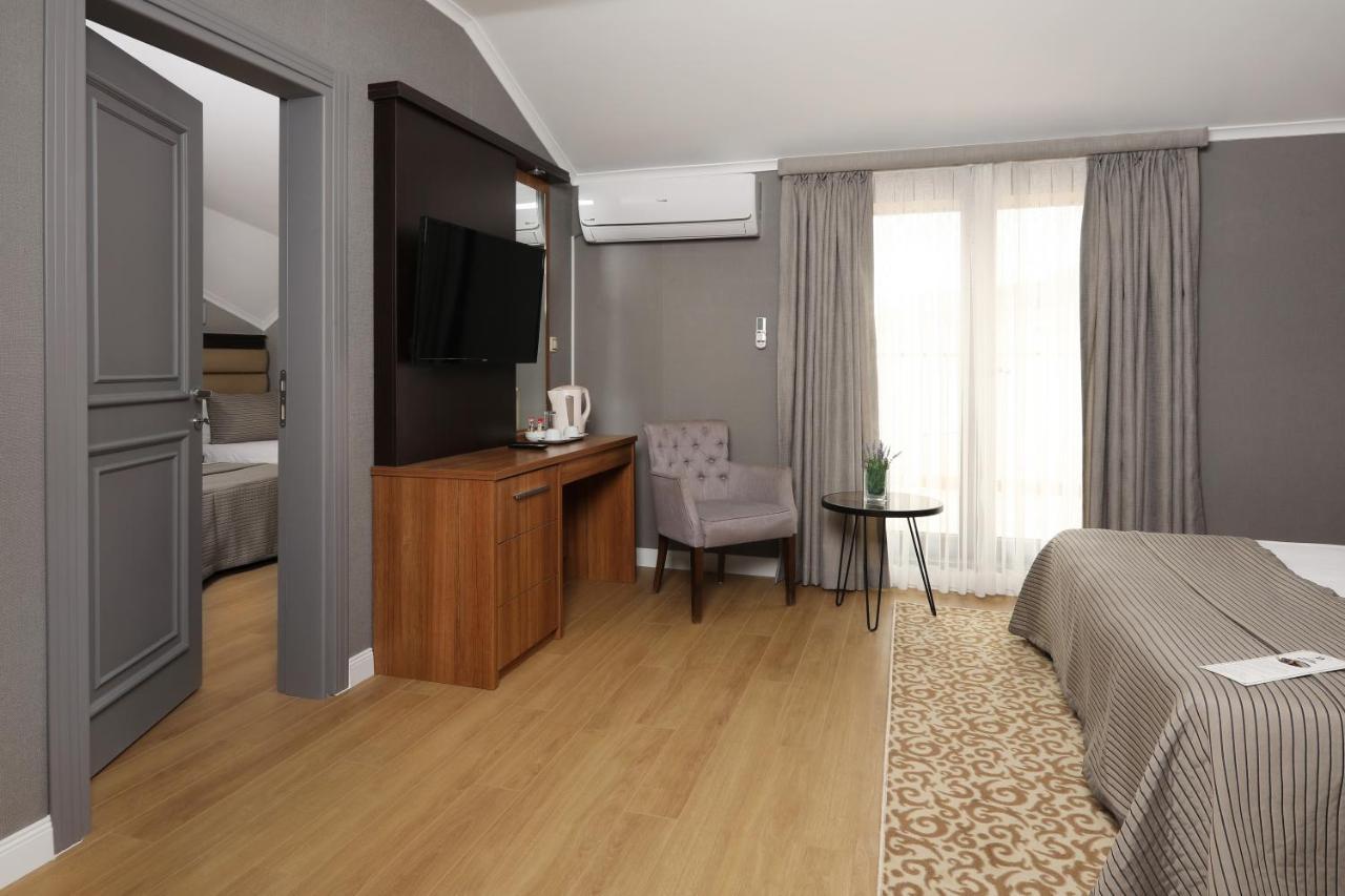 New Balturk Hotel Izmit Коджаелі Екстер'єр фото